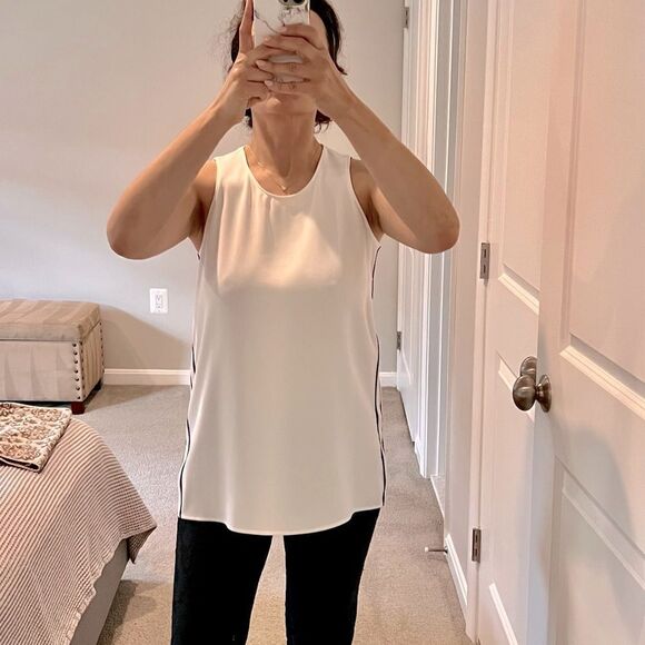 Escada Sport top size 36, like new condition - Picture 3 of 8